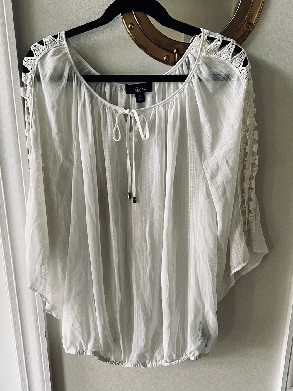 AGB White Crochet-Trim Peasant Blouse